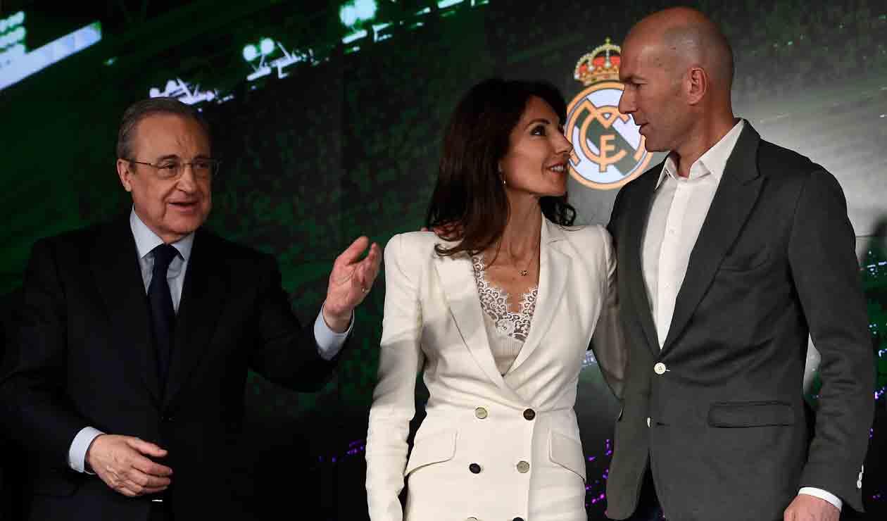 Florentino Pérez y Zinedine Zidane durante la presentación del técnico francés.