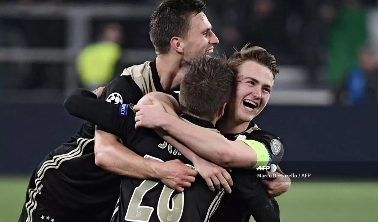 Matthijs de Ligt celebra la clasificiación del Ajax a las semifinales de la Champions League