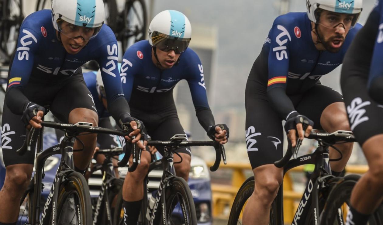 Jonathan Castroviejo, Egan Bernal e Iván Sosa, ciclistas del Sky