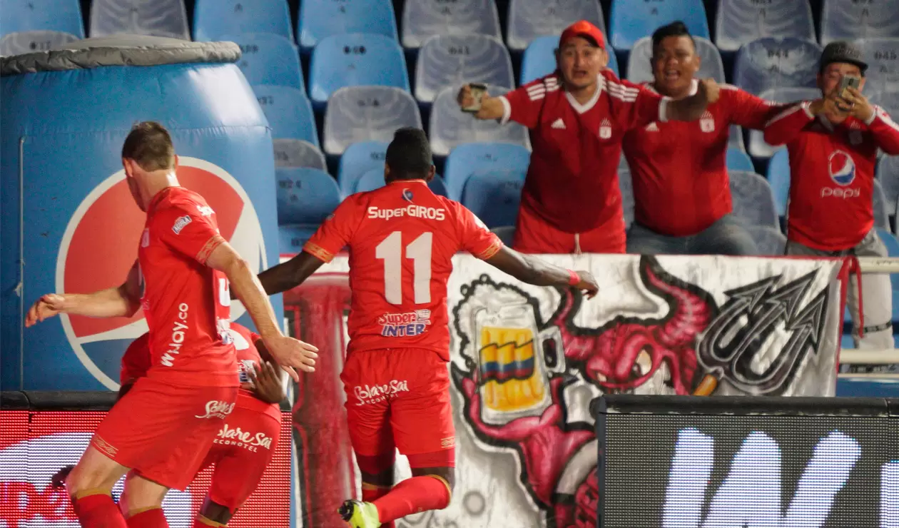 América de Cali celebrando uno de los goles ante Cúcuta en la Liga
