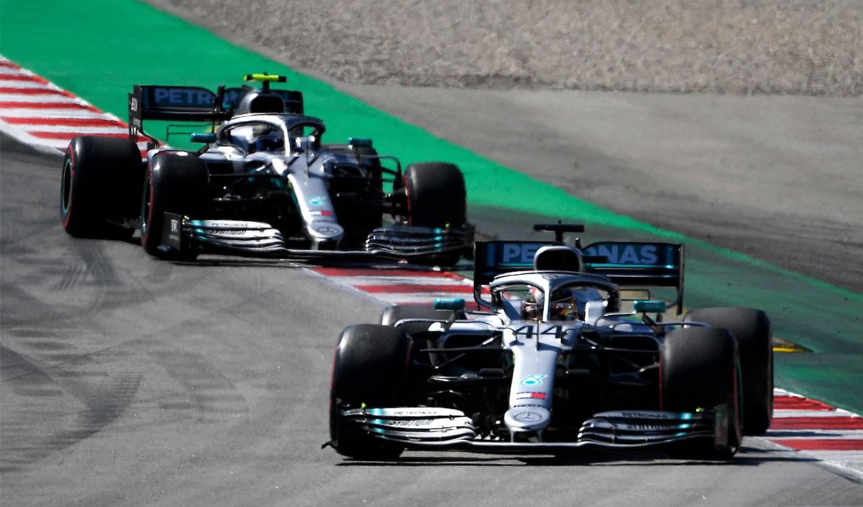 Lewis Hamilton y Valtteri Bottas en el Gran Premio de España de Fórmula 1