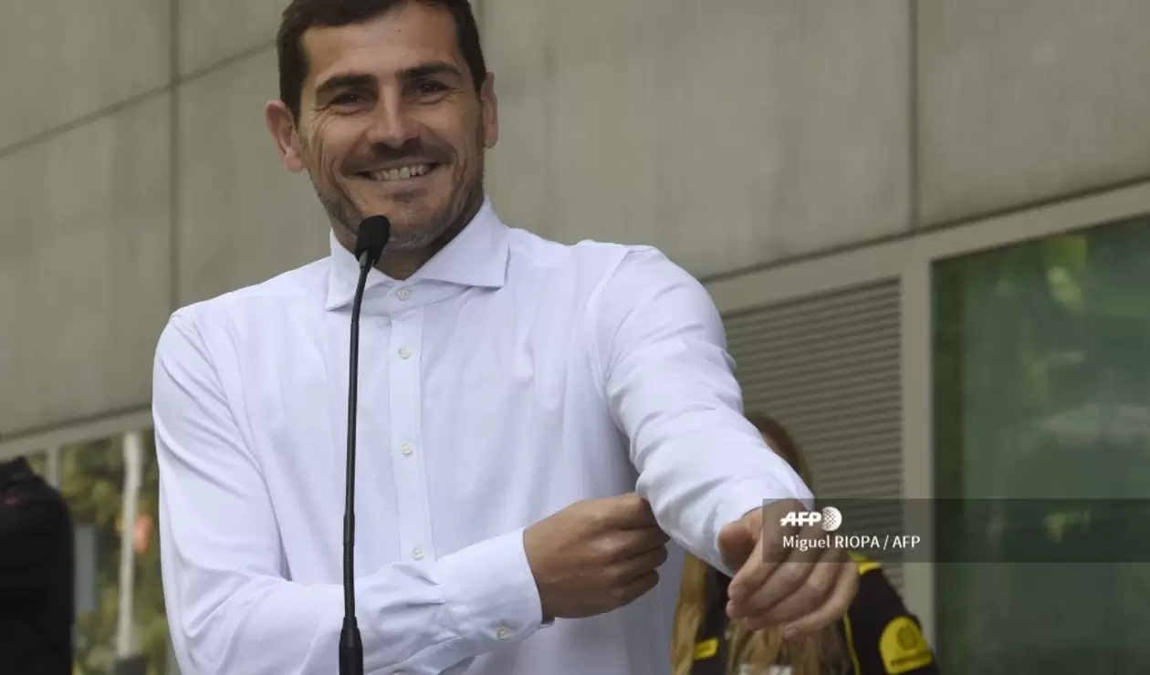 Iker Casillas, tras dejar el hospital que lo atendió al sufrir un infarto