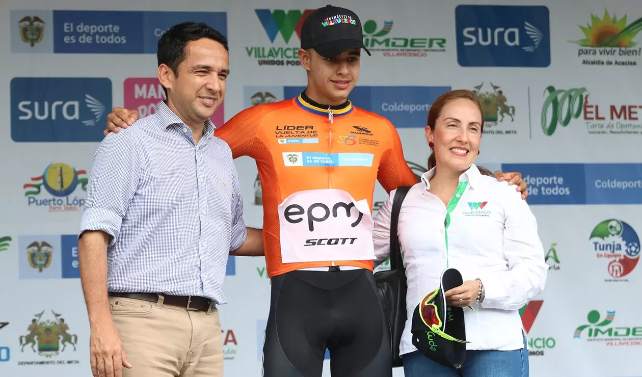 Miguel Ángel Sarmiento, líder de la Vuelta de la Juventud