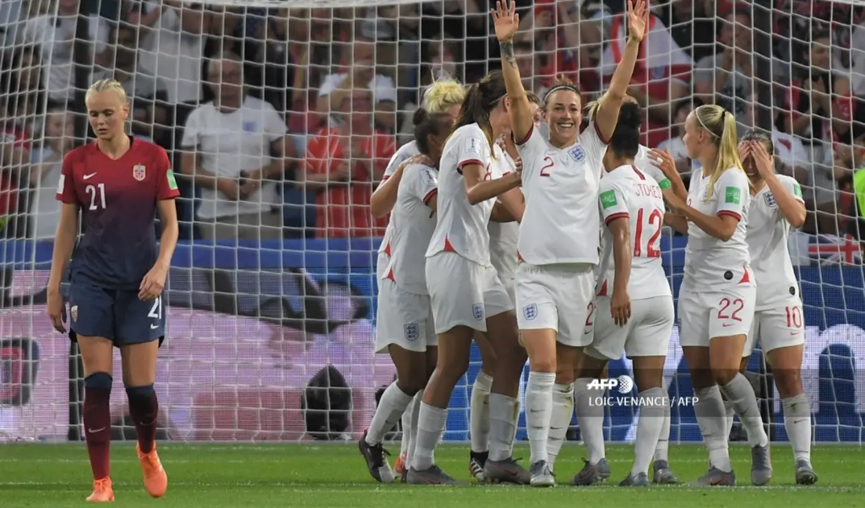 Mundial Femenino, Inglaterra