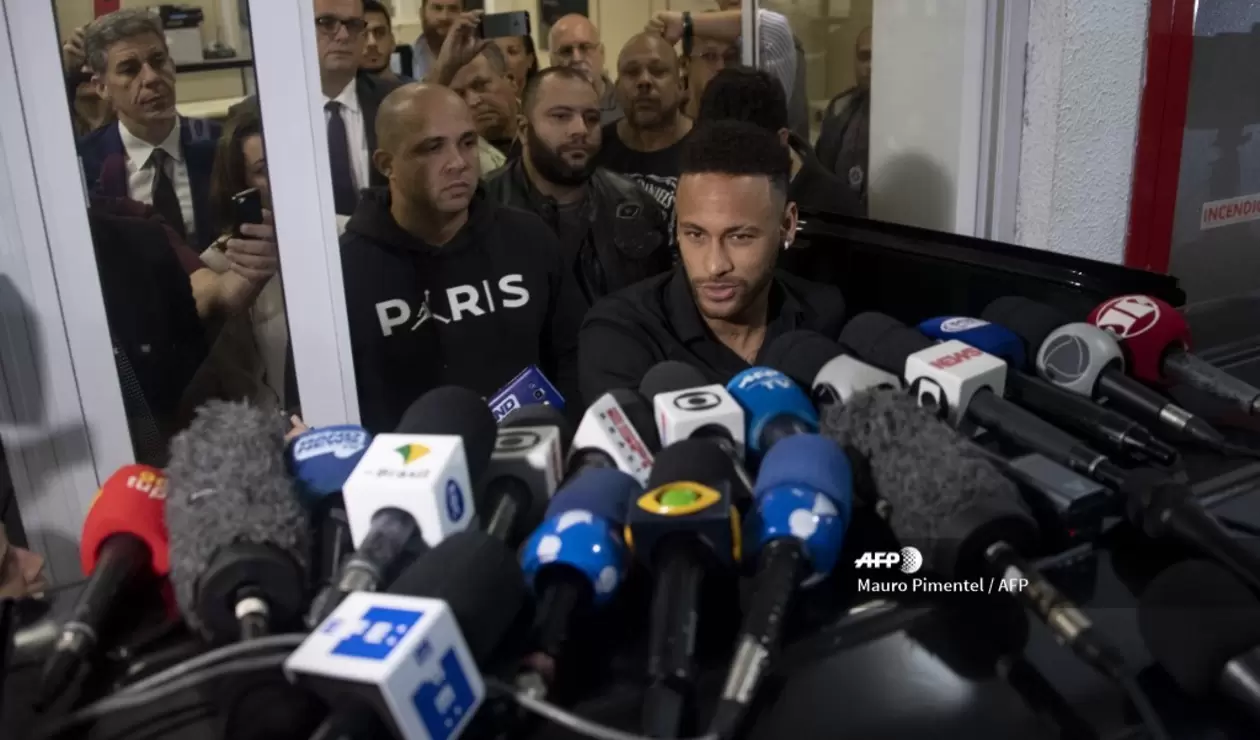 Neymar Jr declarando en Brasil