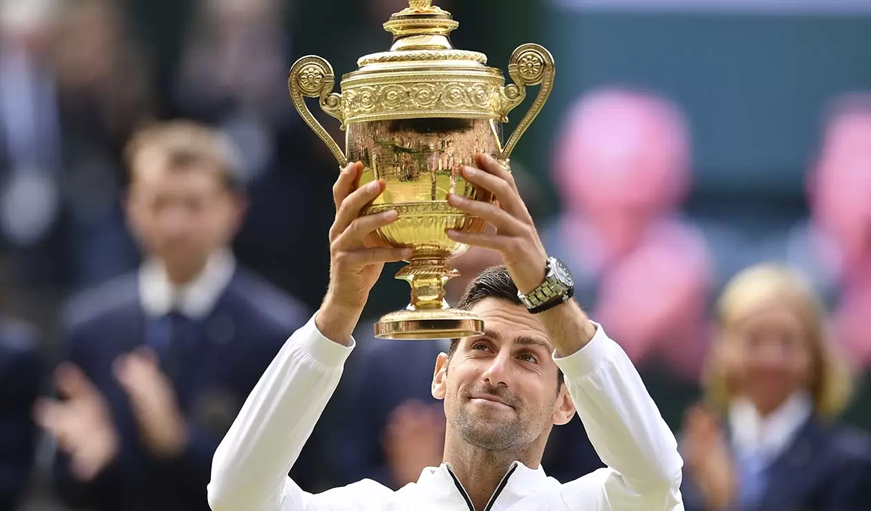 Novak Djokovic derrotó a Roger Federer en Wimbledon