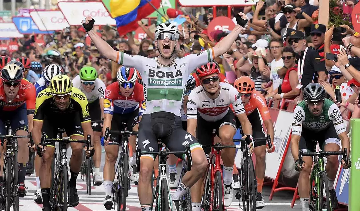 Sam Bennett ganó la tercera etapa de la Vuelta a España