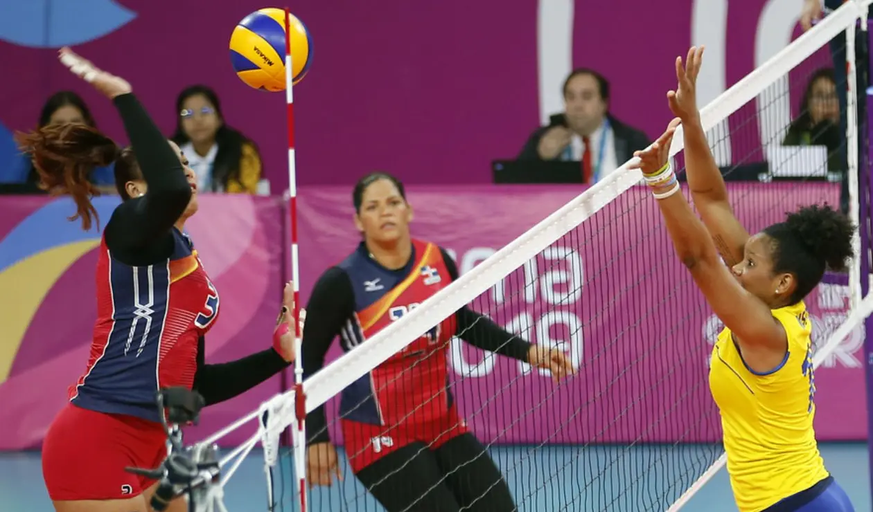 El partido entre Colombia y República Dominicana en el voleibol femenino tuvo mucha emotividad.