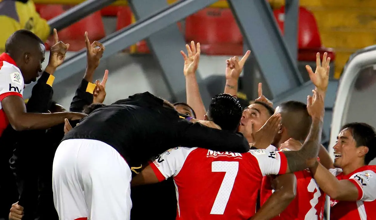 Independiente Santa Fe, Medellín, Liga Águila  