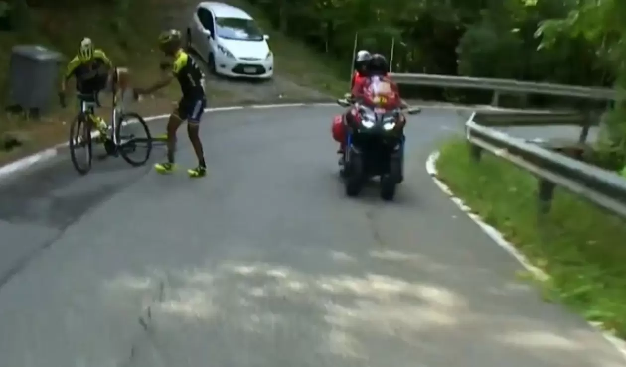 Incidente de Esteban Chaves en la Vuelta a España