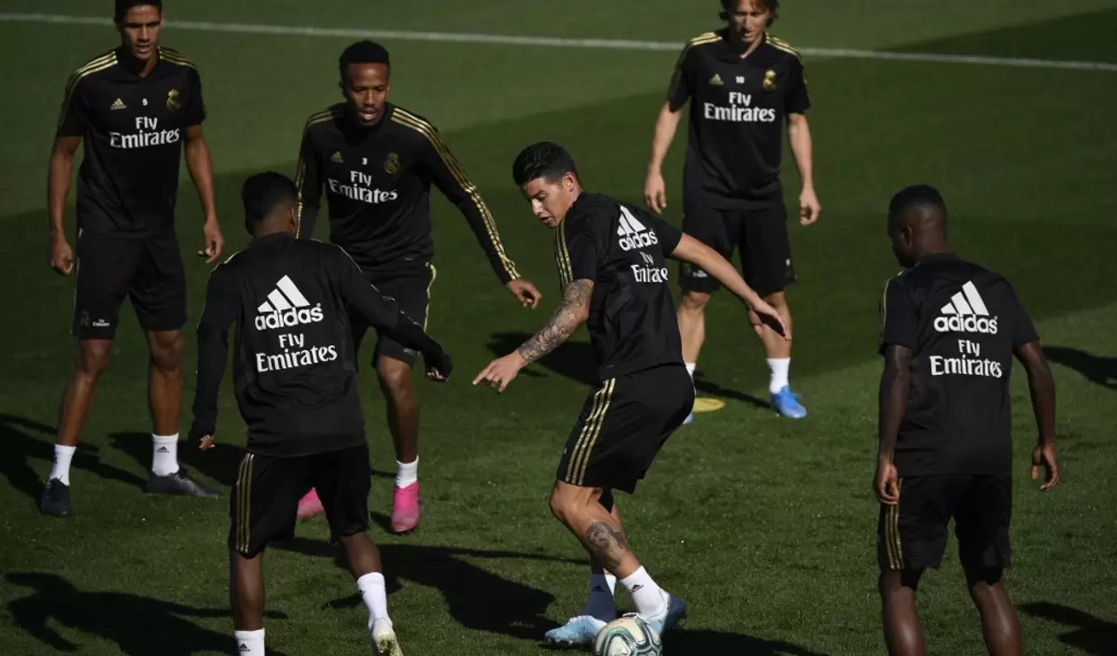 James Rodríguez en un entrenamiento del Real Madrid