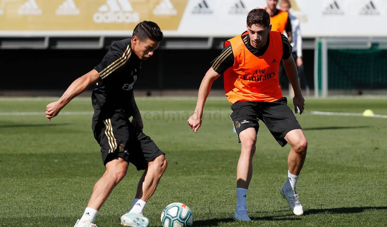 Entrenamiento de James Rodríguez con el Real Madrid