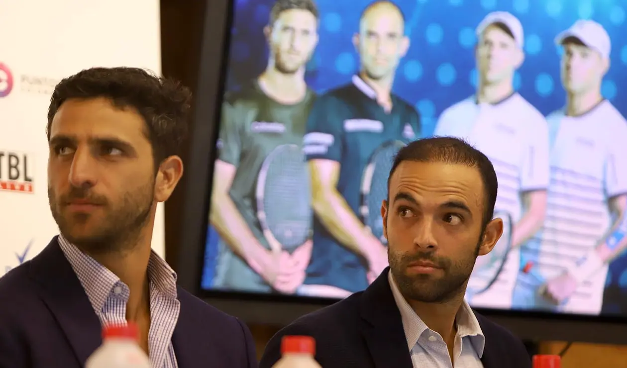 Cabal y Farah, Mike y Bob Bryan