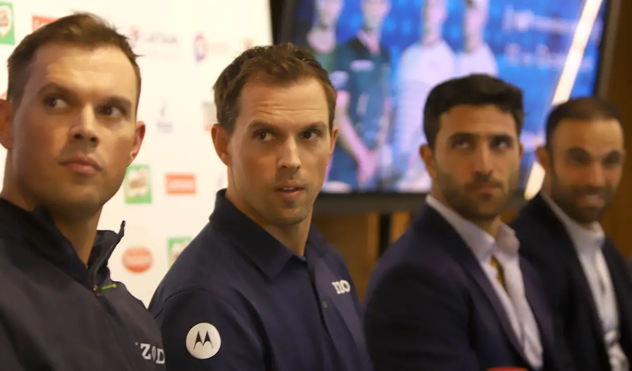 Cabal y Farah, Mike y Bob Bryan   