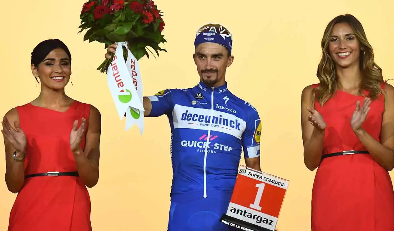 Julian Alaphilippe ha sido el ciclista elegido como ganador del Vélo d'Or (Bicicleta de Oro)