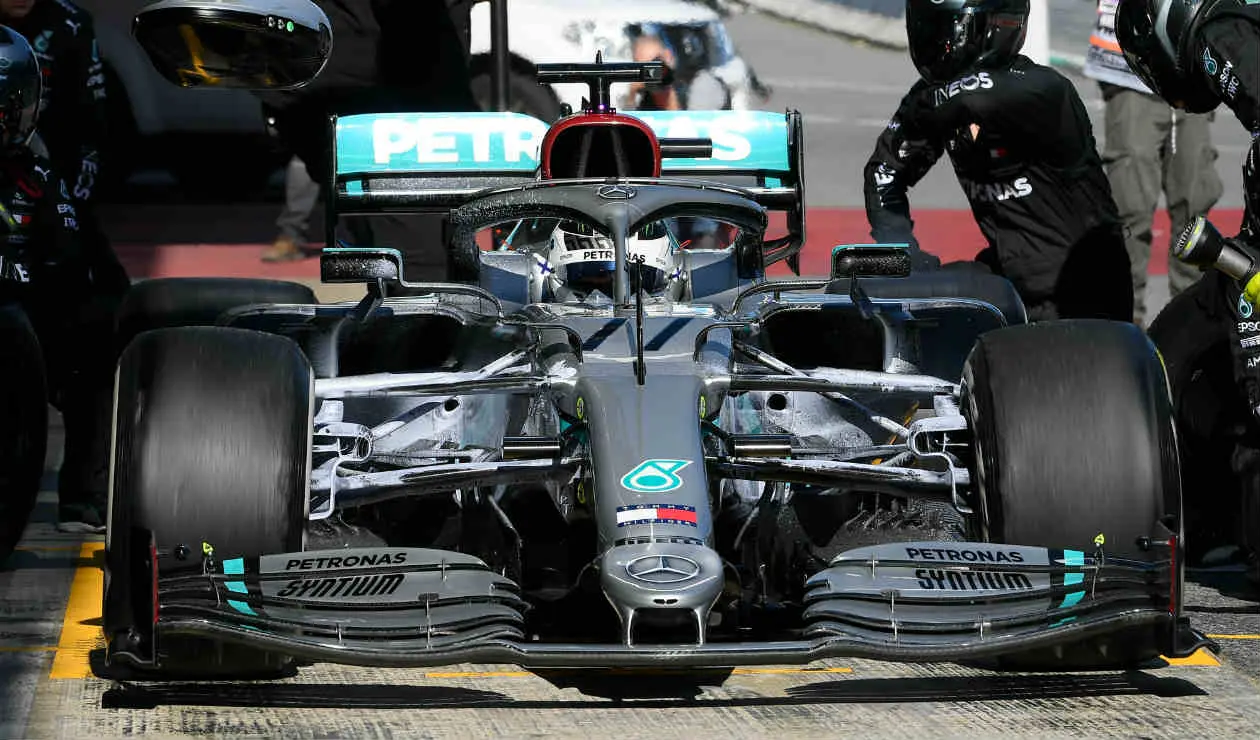 Mercedes - 2020