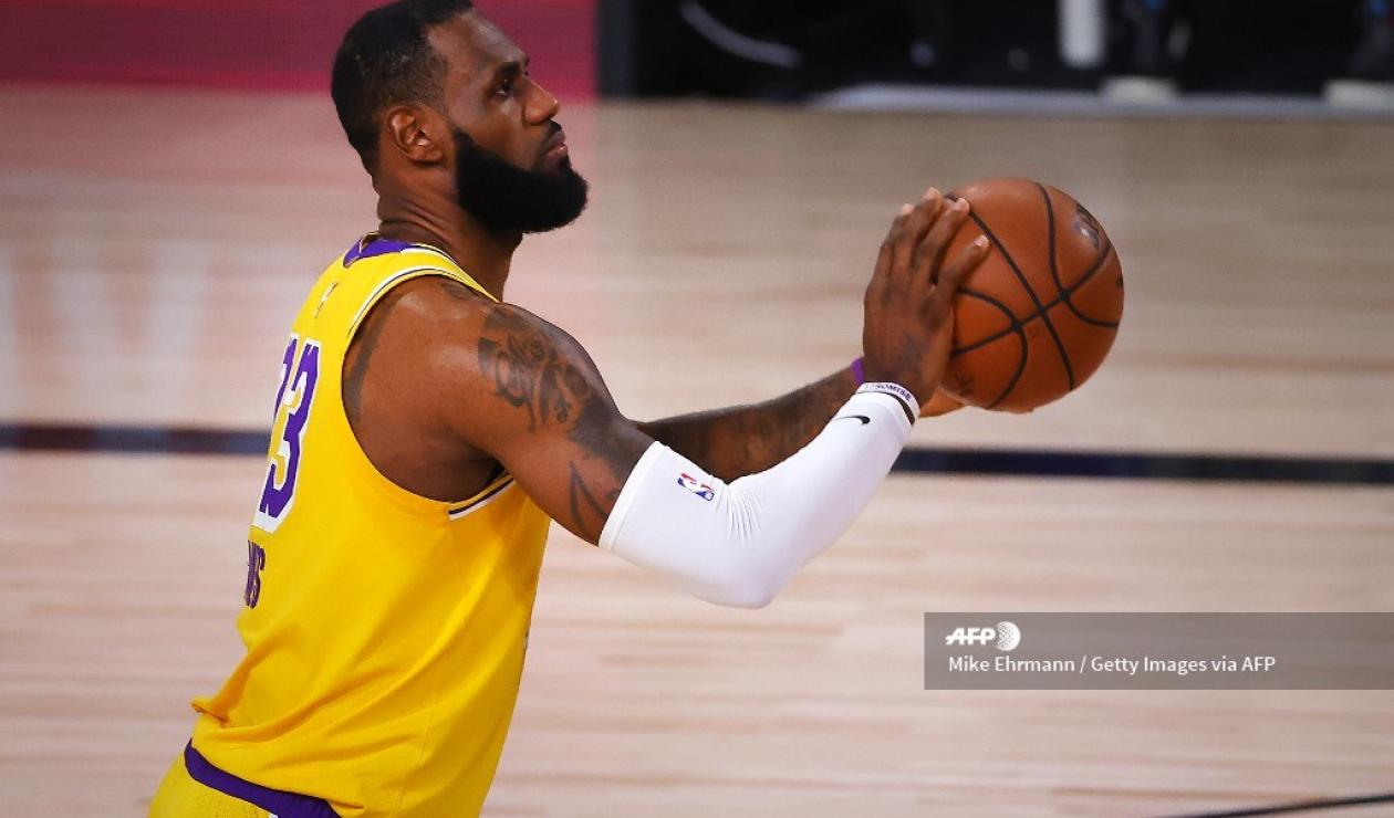 Los Angeles Lakers, LeBron James