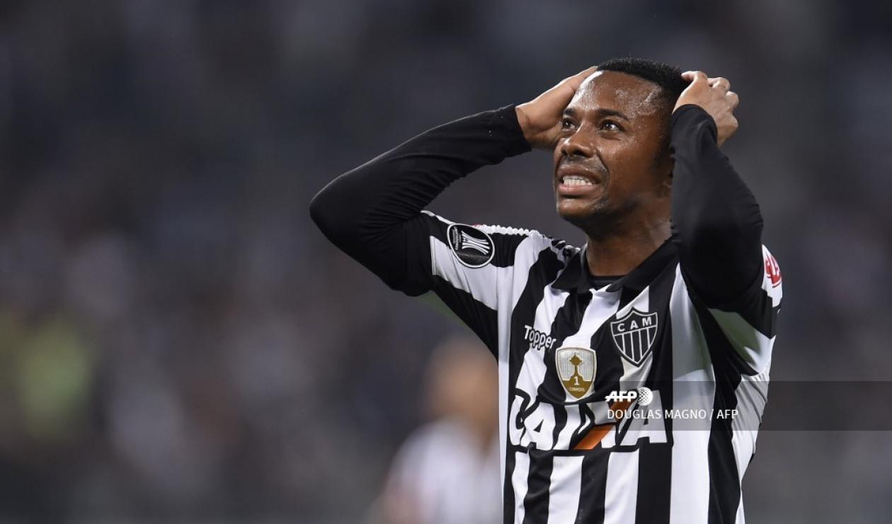 Robinho, futbolista brasileño
