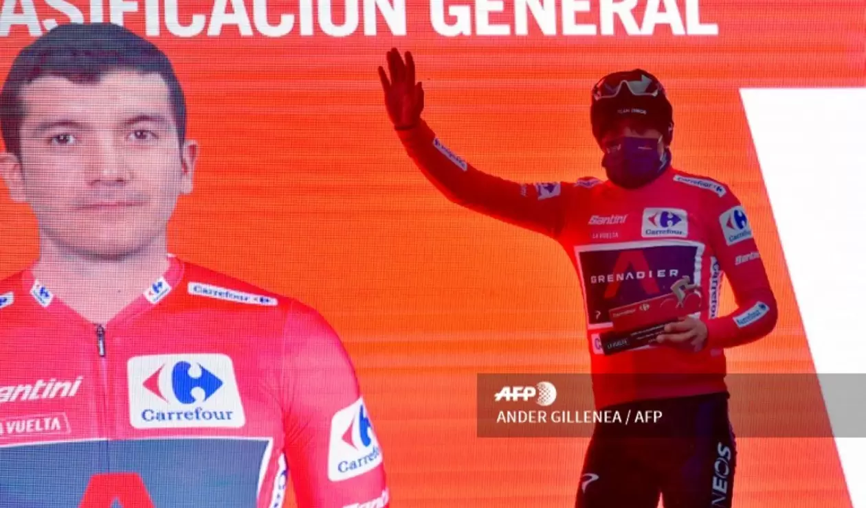 Richard Carapaz, nuevo líder de la Vuelta a España