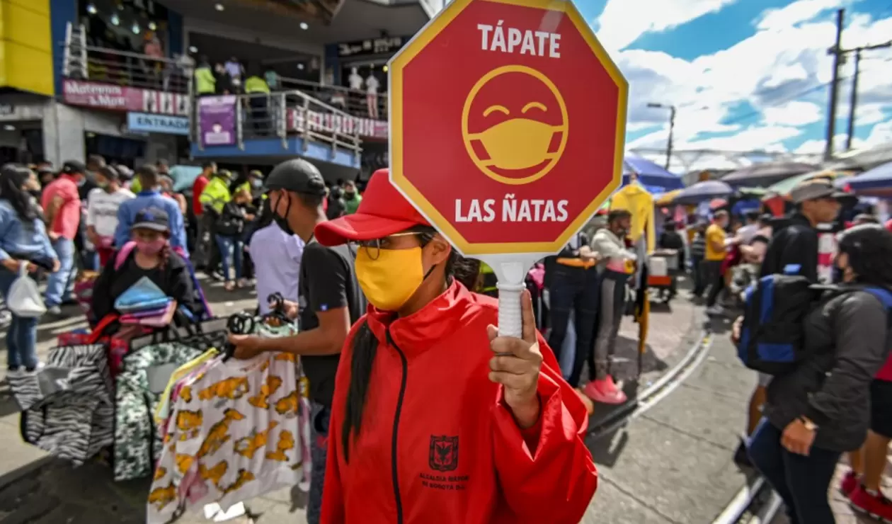 Coronavirus en Bogotá - Campaña para evitar contagios en San Victorino