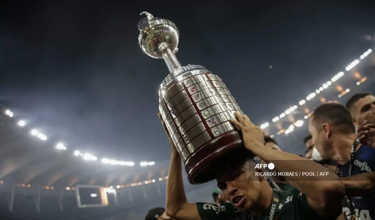 Trofeo Copa Libertadores