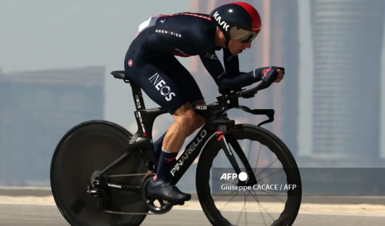 Adam Yates, ciclista británico