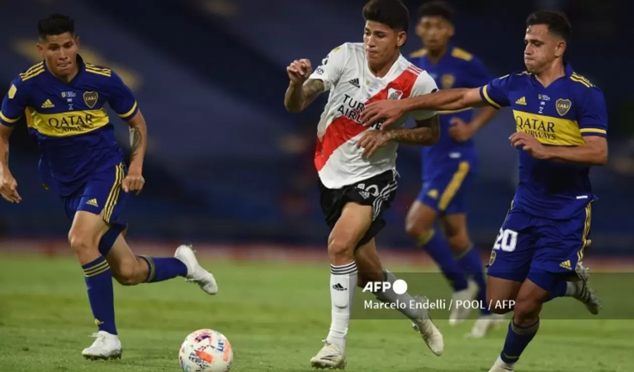 Boca Juniors vs River Plate - Superliga de Argentina