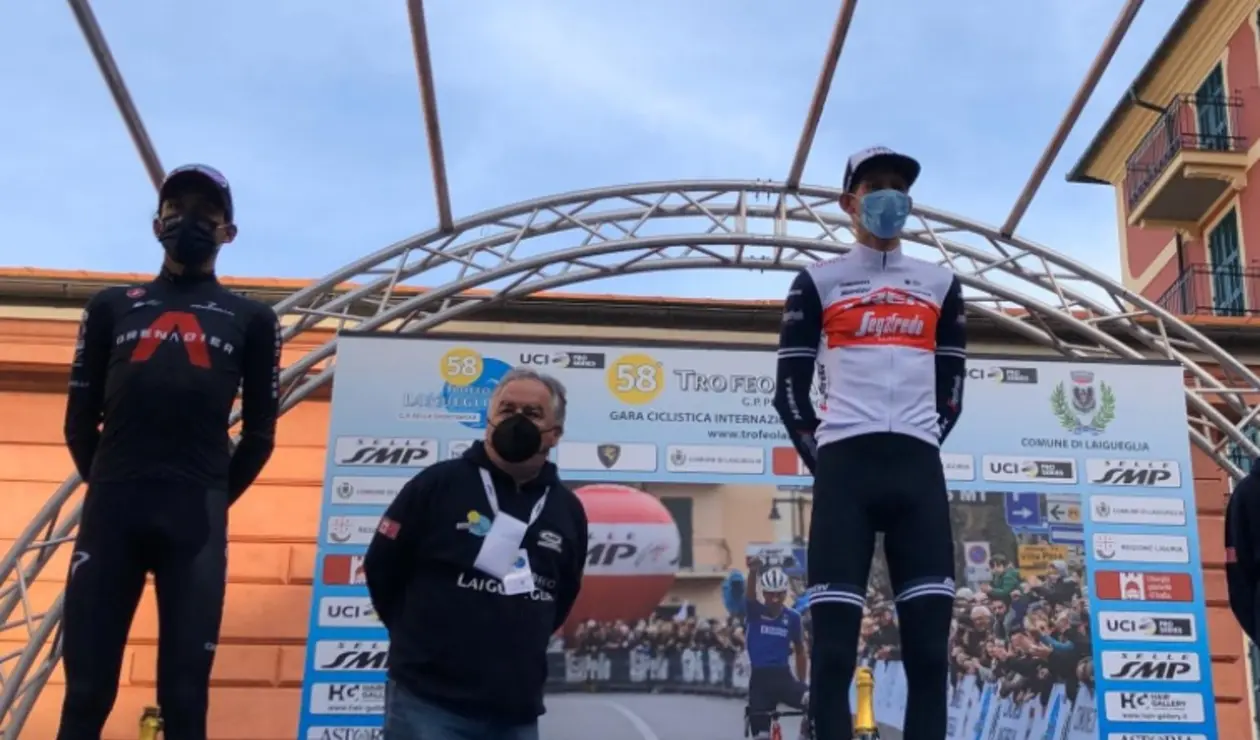 Egan Bernal en Italia