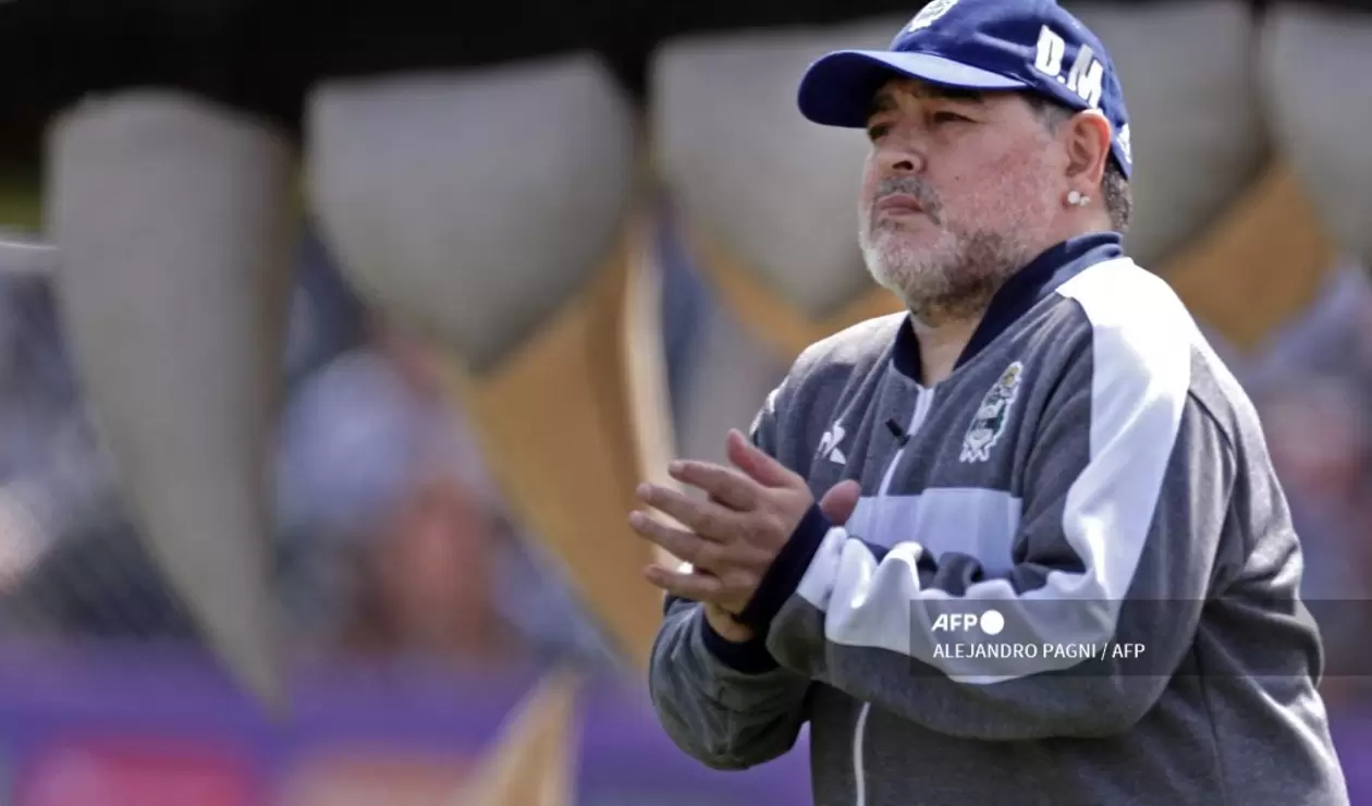Diego Maradona - Gimnasia de La plata