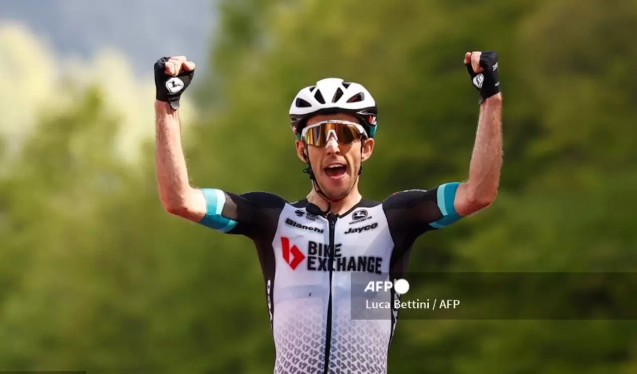 Simon Yates, Giro de Italia