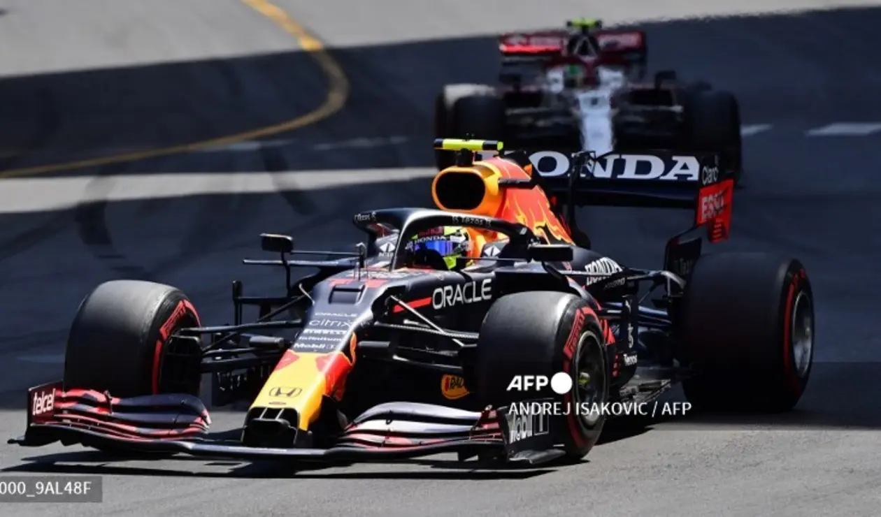 Checo Pérez, piloto de Re Bull