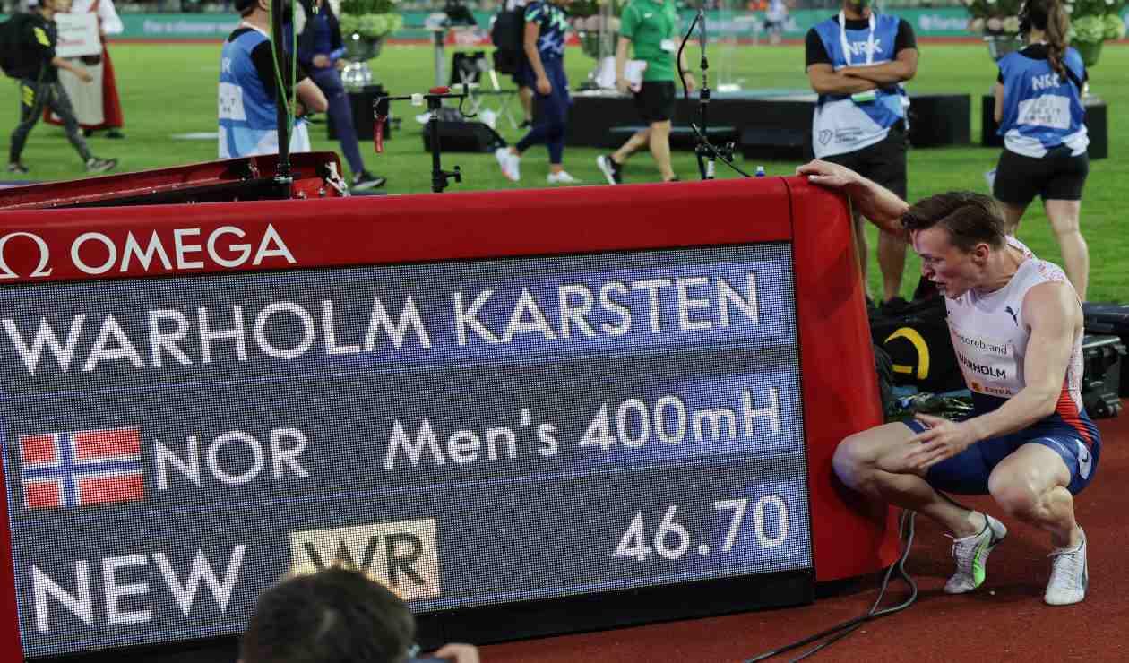 Karsten Warholm, impuso nuevo récord en los 400 metros vallas