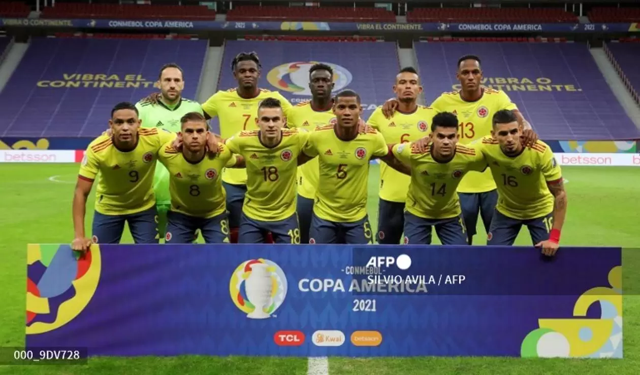 Selección Colombia vs Uruguay