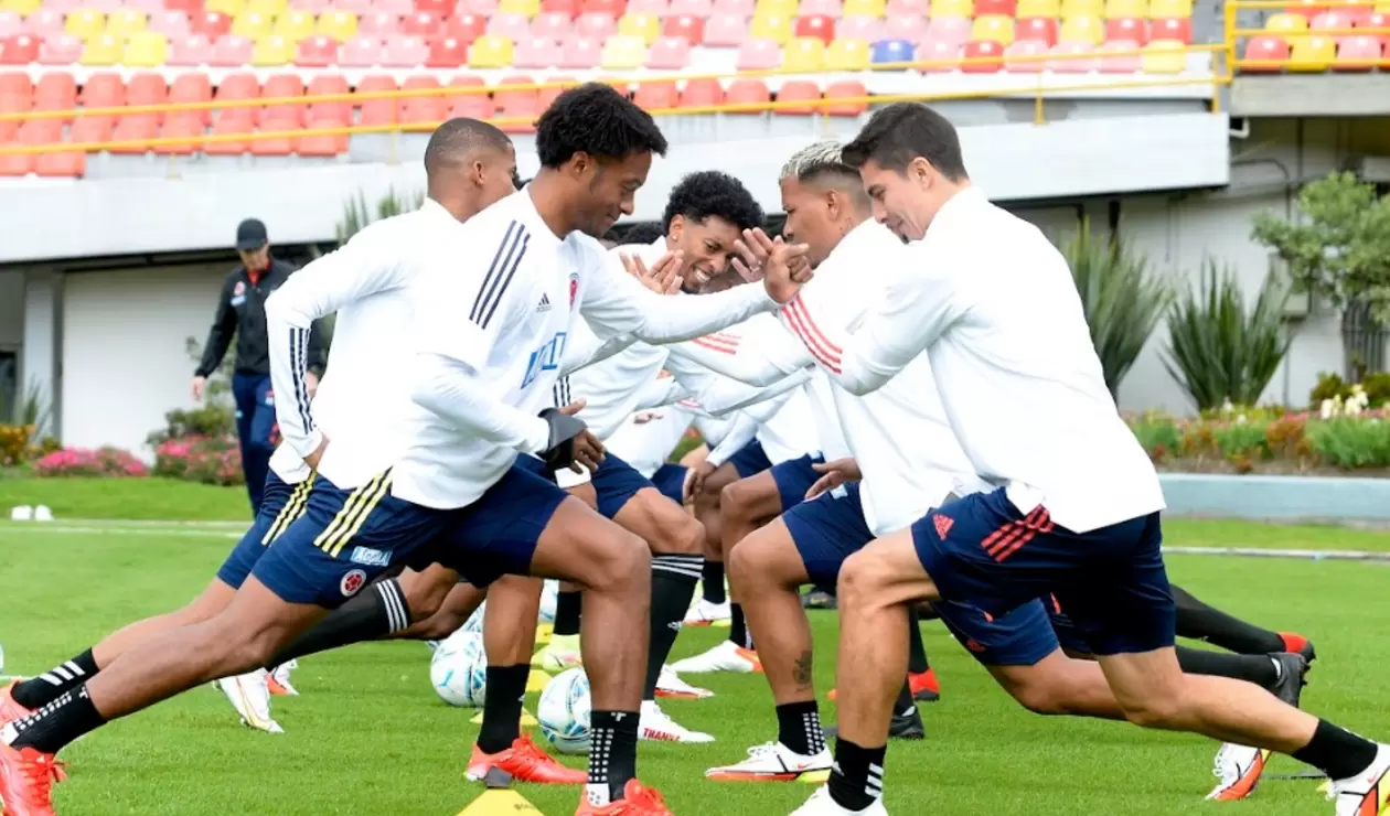 Selección Colombia entrenando en El Campín