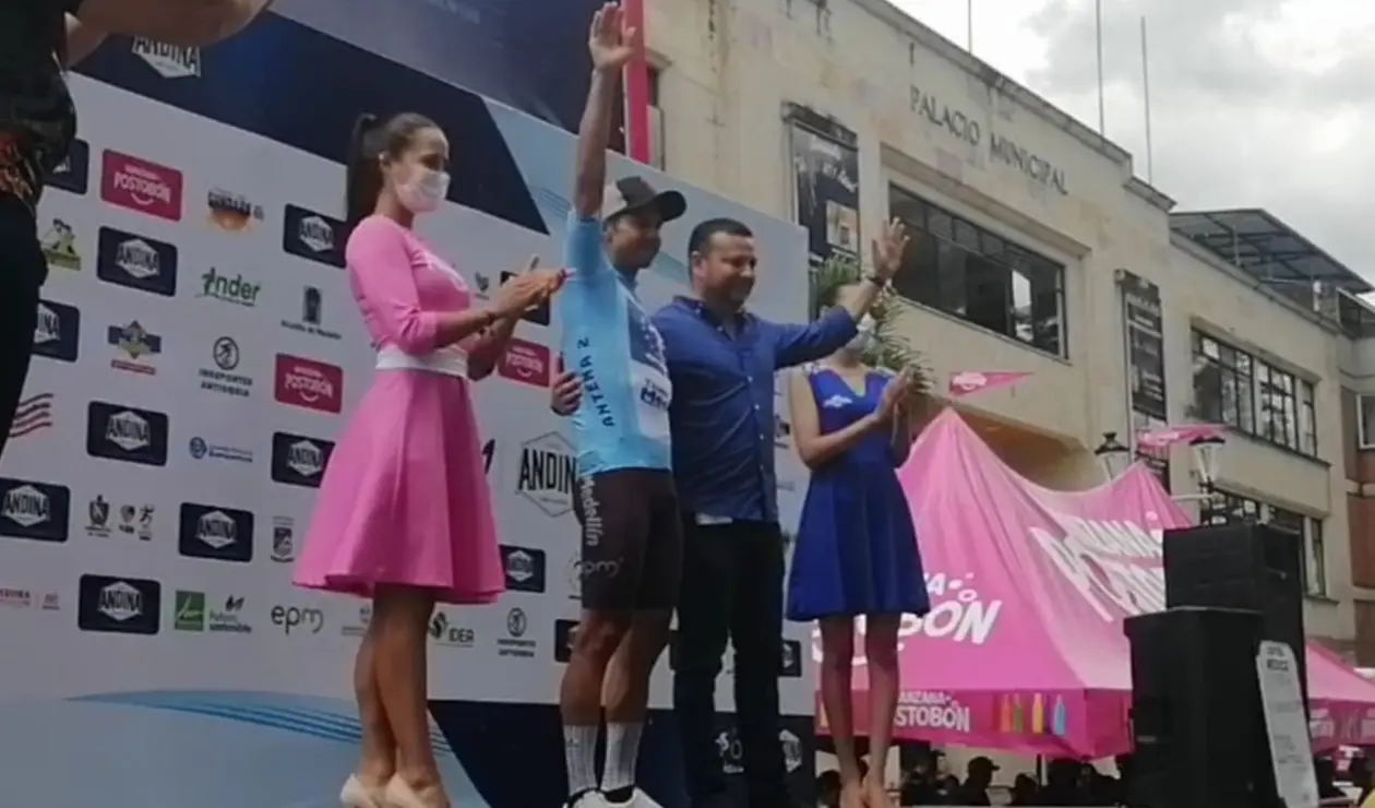 Róbigzon Oyola, campeón de los esprints especiales