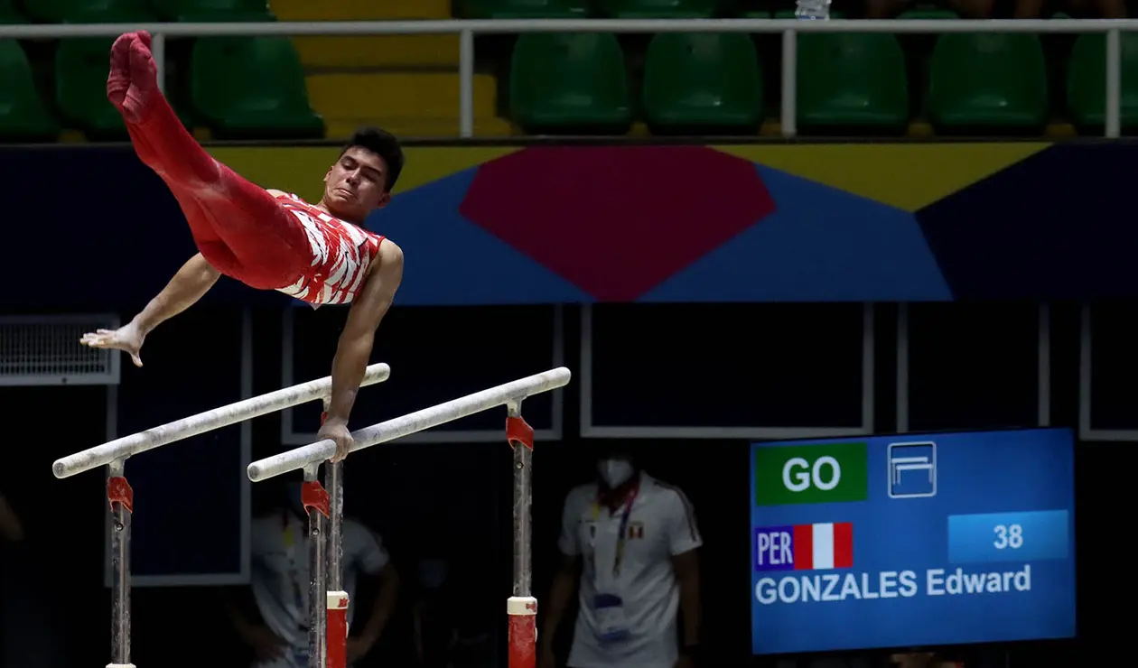 Gimnasia artística por equipos