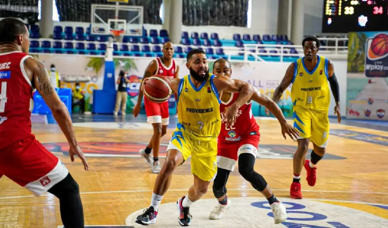 Titanes - Cimarrones - Baloncesto colombiano