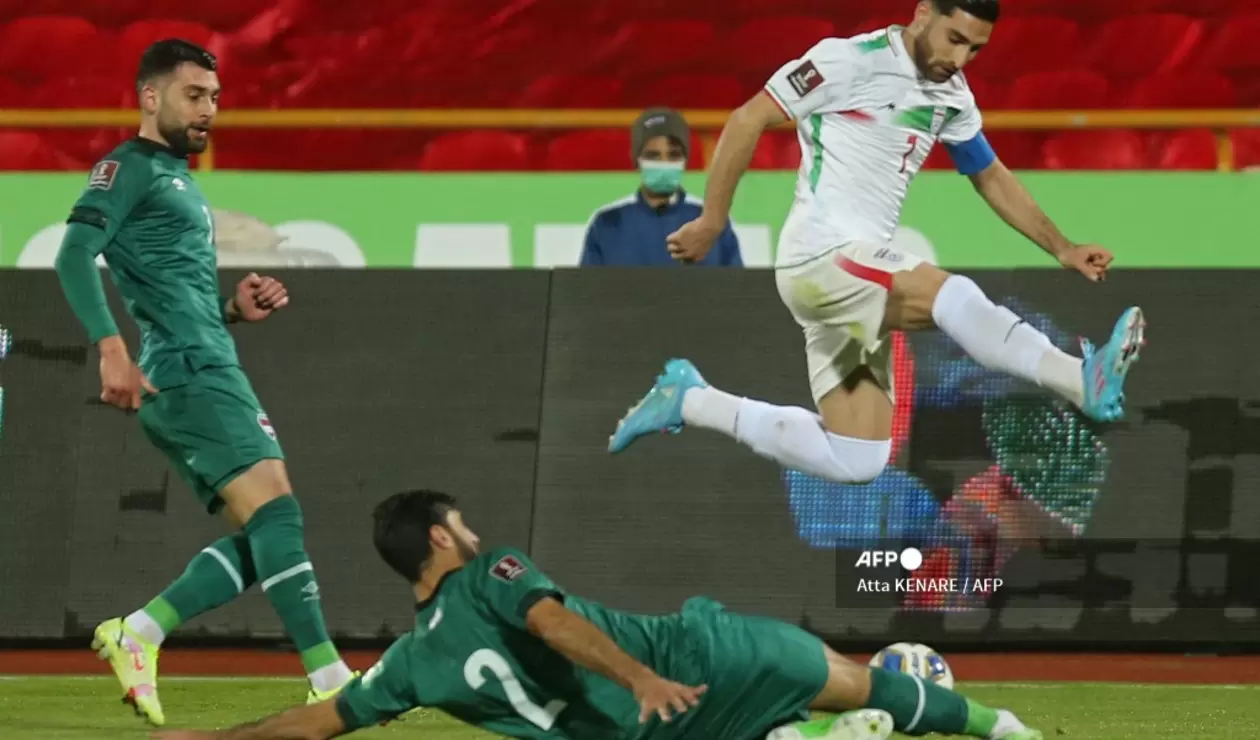 Irak en uno de sus últimos partidos frente a Irán por eliminatorias.