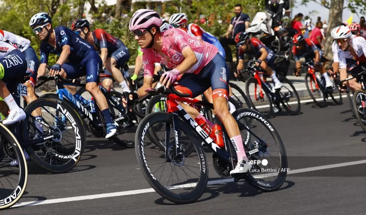 Juan Pedro López, líder parcial del Giro de Italia 2022.