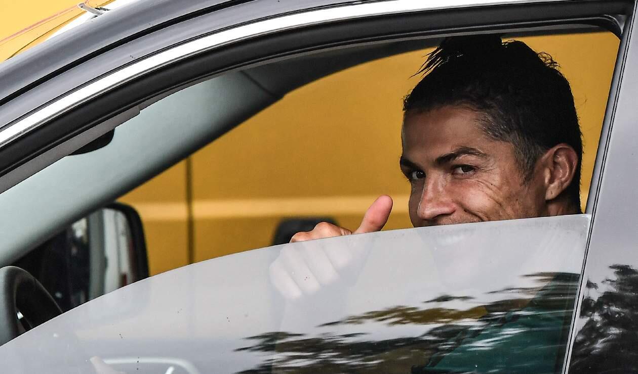 Cristiano Ronaldo - Carro