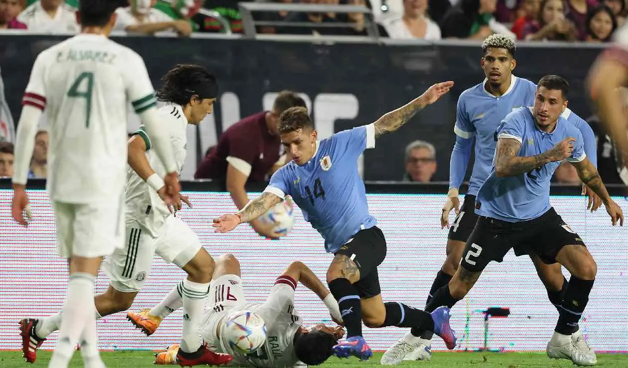 Uruguay goleó a México
