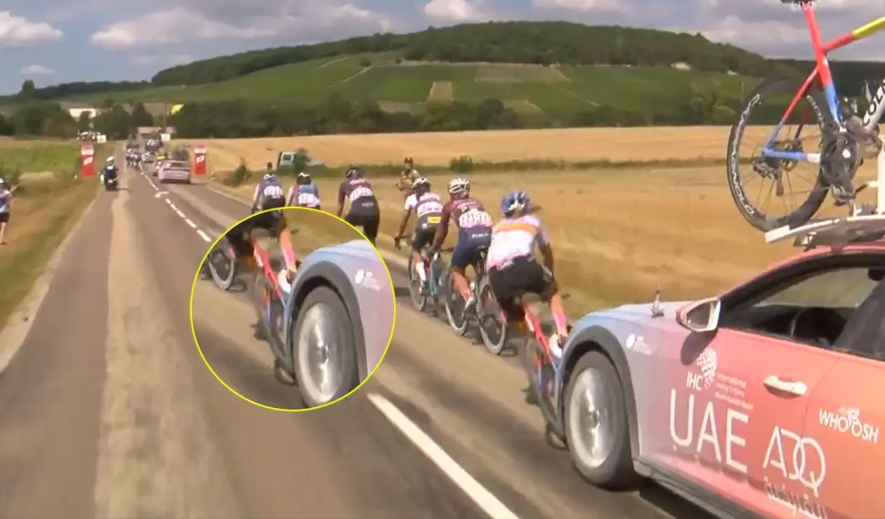 Ciclista es atropellada por carro de su propio equipo en el Tour de Francia femenino