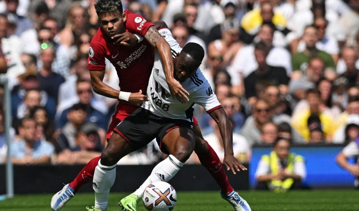 Luis Díaz en el partido de Liverpool ante Fulham por Premier League