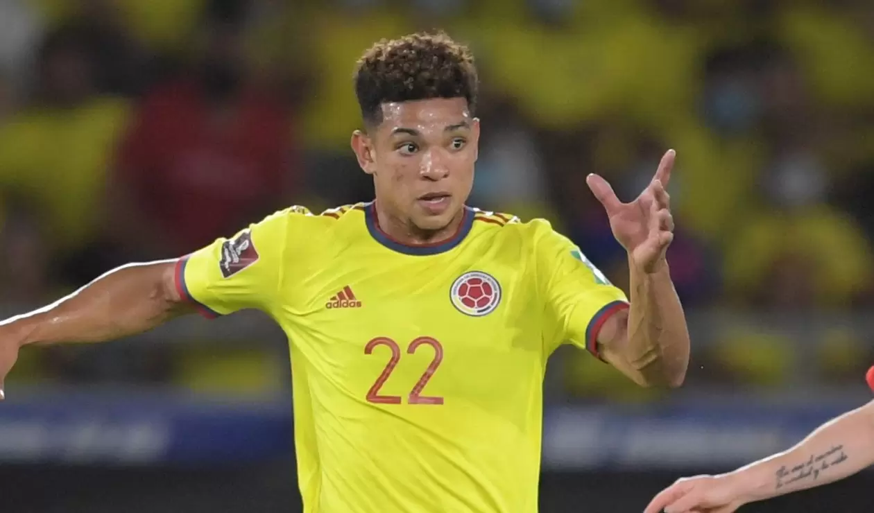 Diego Valoyes titular con Colombia ante Paraguay