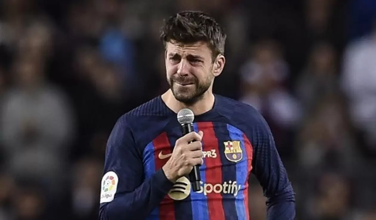 Piqué se despide del Camp Nou en su último partido