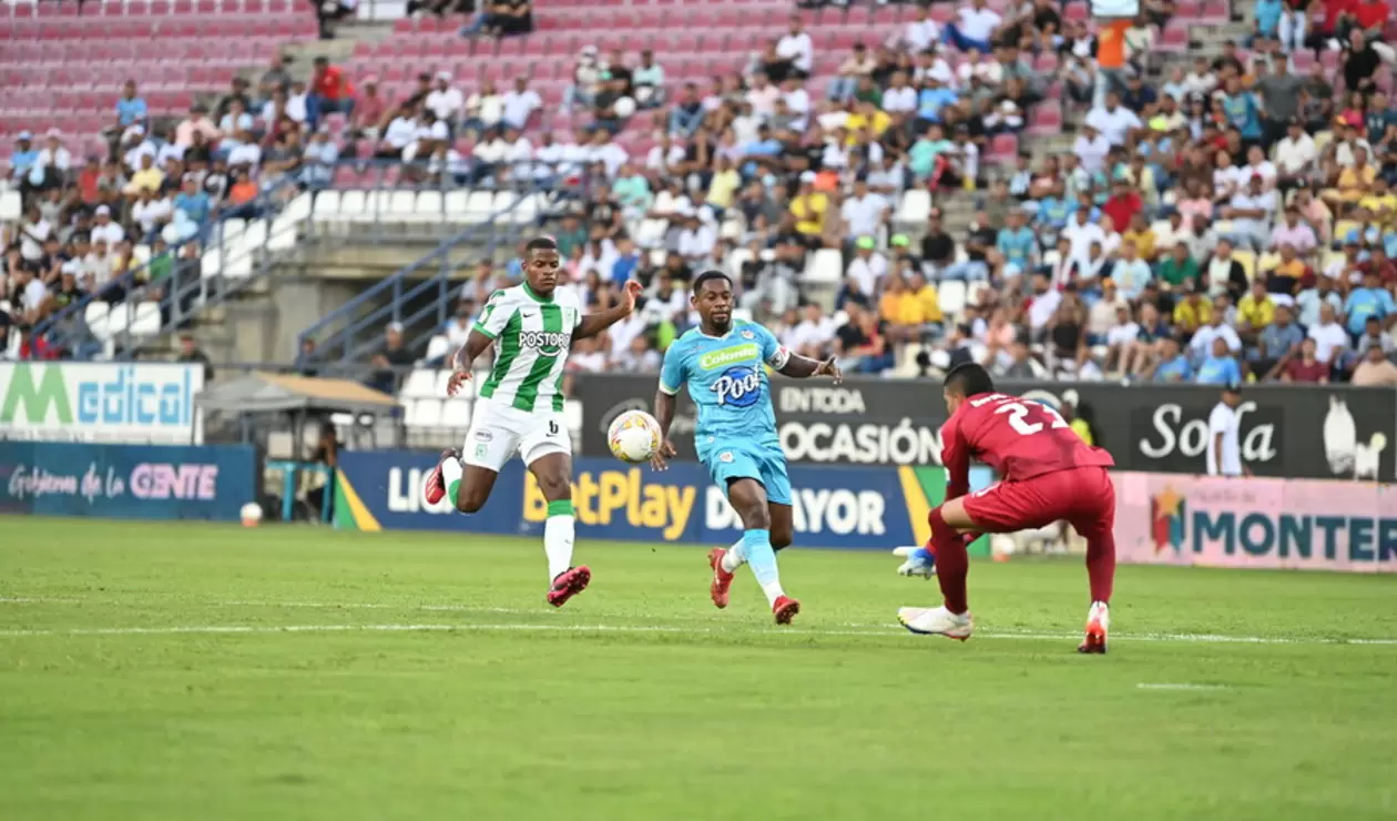 Atlético Nacional enfrentando a Jaguares en la Liga Betplay
