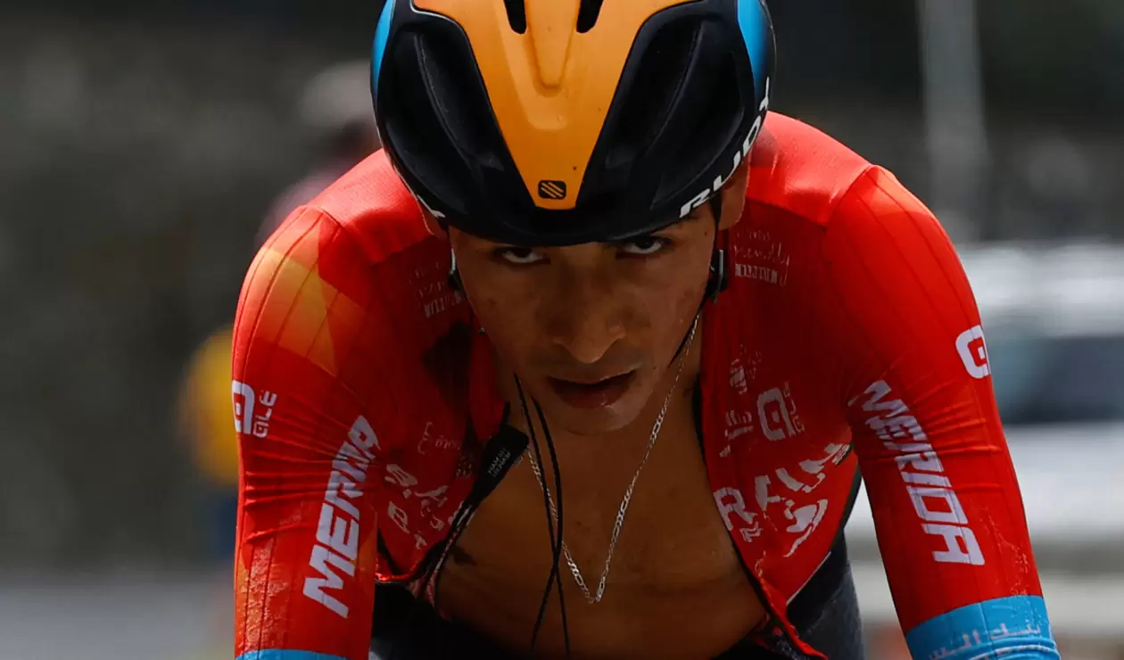 Santiago Buitrago, corredor del Bahrarin en la Vuelta a Andalucía
