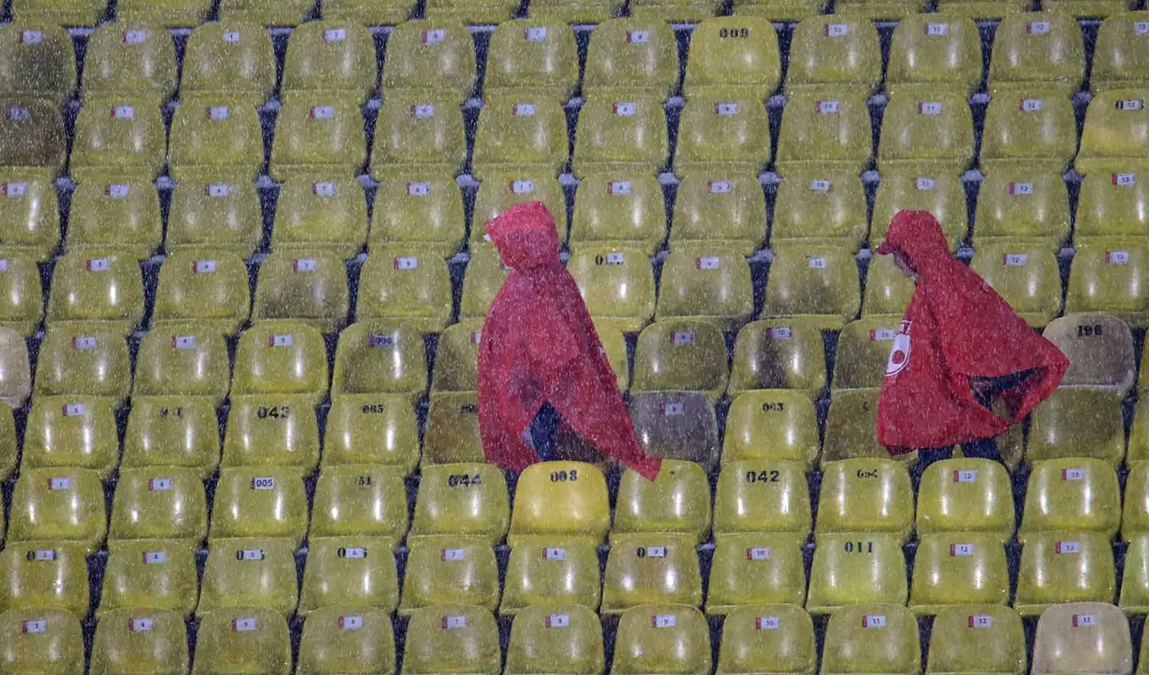 Santa Fe vs Cali, aplazado por lluvia