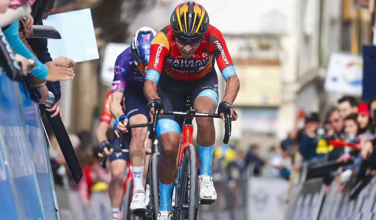 Santiago Buitrago, ciclista del Bahrain en la Tirreno-Adriatico