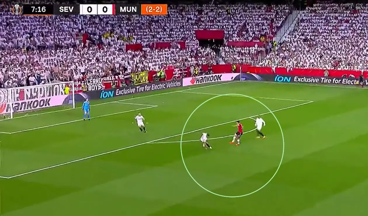 Error de Harry Maguire en el Sevilla vs Manchester United, Europa League
